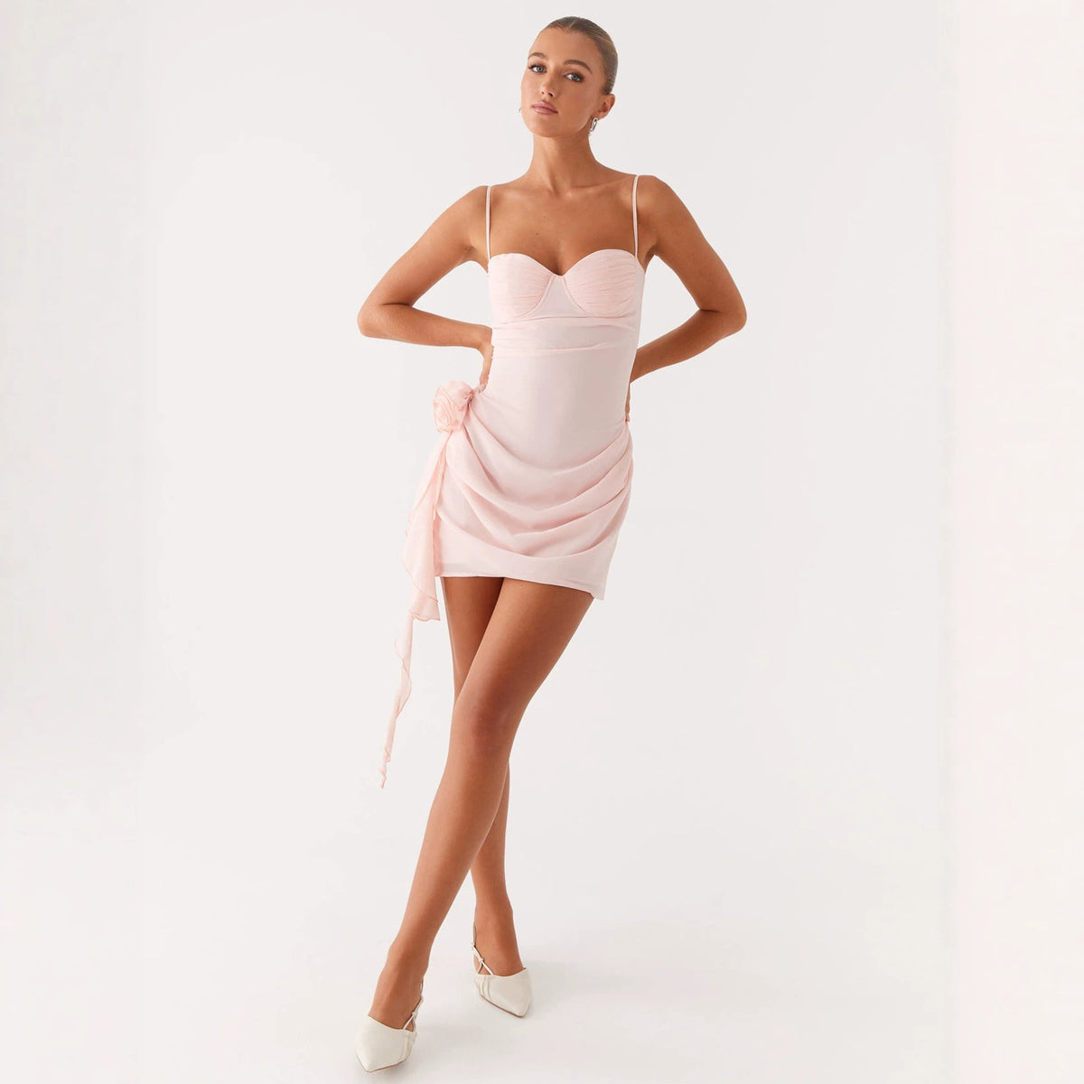 LIGHT PINK FLORAL APPLIQUE HALTER MINI DRESS